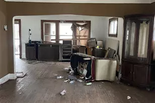 1407 Greenway Ave, Flint, MI 48504 - Photo 7