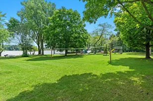 1633 Majon Dr, Highland, MI 48356 - Photo 39