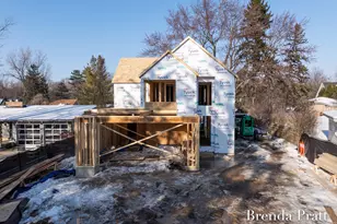 2909 Pioneer Club Rd SE, East Grand Rapids, MI 49506 - Photo 15