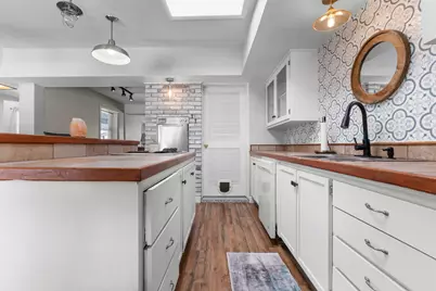 2413 Sylvan Drive, Hillsdale, MI 49242 - Photo 7