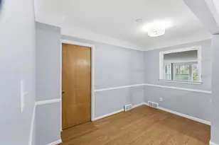 22130 Marlow St, Oak Park, MI 48237 - Photo 7