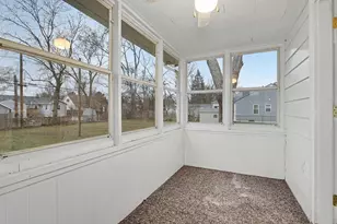 113 N 31st St, Battle Creek, MI 49015 - Photo 9