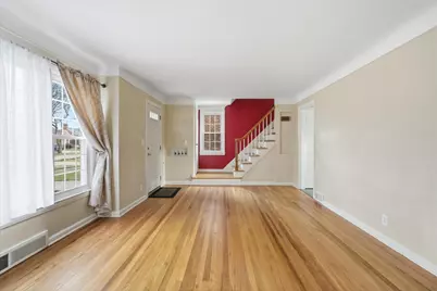 1817 Manchester Boulevard, Grosse Pointe Woods, MI 48236 - Photo 7