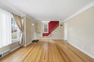 1817 Manchester Blvd, Grosse Pointe Woods, MI 48236 - Photo 7