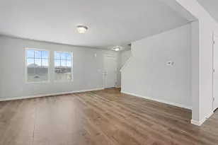 48605 Silver Oaks Blvd, Mattawan, MI 49071 - Photo 3