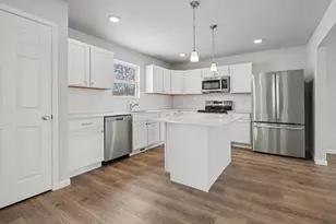 48605 Silver Oaks Blvd, Mattawan, MI 49071 - Photo 7