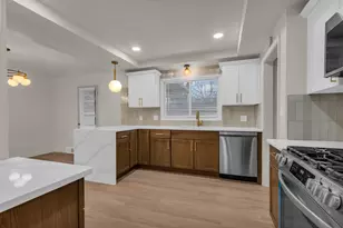 24280 Moritz St, Oak Park, MI 48237 - Photo 13