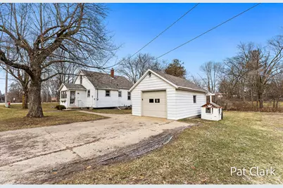630 S Stewart Avenue, Fremont, MI 49412 - Photo 7