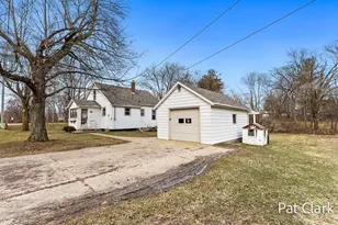630 S Stewart Ave, Fremont, MI 49412 - Photo 7