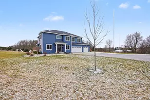 13692 Northland Dr, Big Rapids, MI 49307 - Photo 3