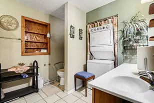 233 Oak St, Battle Creek, MI 49037 - Photo 13