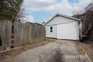 1228 Quarry Ave NW, Grand Rapids, MI 49504 - Photo 23