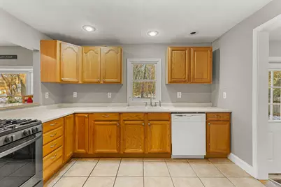 4305 Keller Street, Norton Shores, MI 49441 - Photo 5