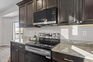 8459 Talon Ct, Newport, MI 48166 - Photo 13