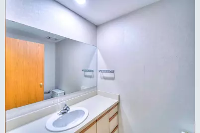 900 E Michigan Avenue #104, Jackson, MI 49201 - Photo 19