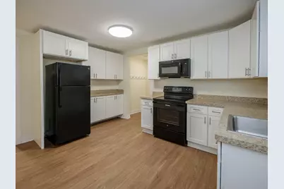 1404 N Edwards Street, Kalamazoo, MI 49007 - Photo 3