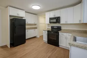 1404 N Edwards St, Kalamazoo, MI 49007 - Photo 3