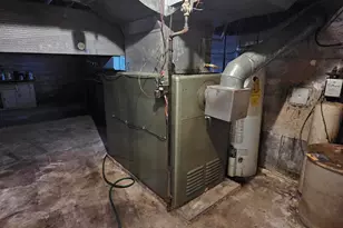 208 W Main St, Gobles, MI 49055 - Photo 23