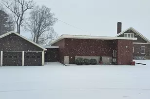 208 W Main St, Gobles, MI 49055 - Photo 5