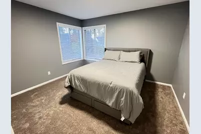 755 Springwood Drive SE, Kentwood, MI 49548 - Photo 7