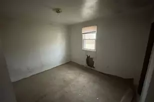 6095 N Stony Creek Rd, Monroe, MI 48162 - Photo 5