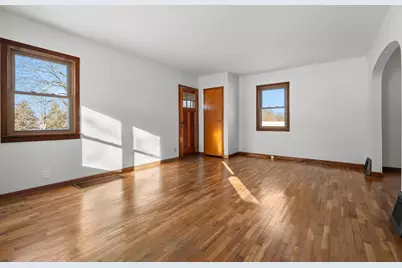 9481 W Pine Lake Road, Delton, MI 49046 - Photo 7