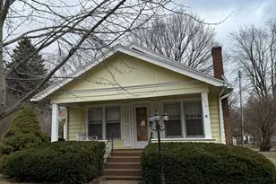 316 N Park St, Ovid, MI 48866 - Photo 1