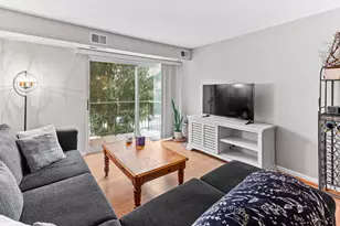 38250 Fairway Ct, Clinton, MI 48038 - Photo 5