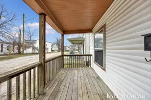 1340 Manwaring Pl SE, Grand Rapids, MI 49507 - Photo 3