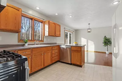 8719 Chadwick Lane, Kalamazoo, MI 49009 - Photo 7