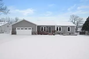 171 Arnold St, Allegan, MI 49010 - Photo 1