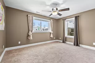 171 Arnold St, Allegan, MI 49010 - Photo 27