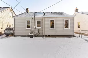 526 Mill St, Lincoln Park, MI 48146 - Photo 25