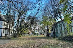 926 S Park St, Kalamazoo, MI 49001 - Photo 1