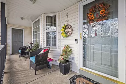 221 Glen Eagle Drive NE, Rockford, MI 49341 - Photo 3