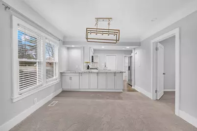 419 W 12 Mile Road, Royal Oak, MI 48073 - Photo 11