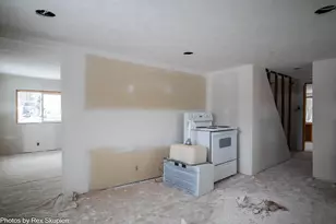 10021 S Mason Dr, Grant, MI 49327 - Photo 13