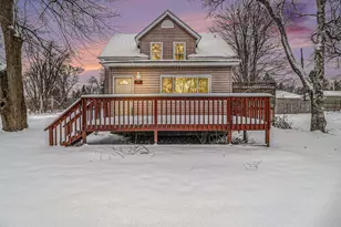 219 S Apple St, Hart, MI 49420 - Photo 1