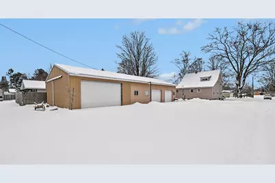 219 S Apple Street, Hart, MI 49420 - Photo 3