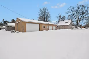 219 S Apple St, Hart, MI 49420 - Photo 3