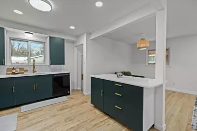 9010 Leverne, Bedford, MI 48239 - Photo 13