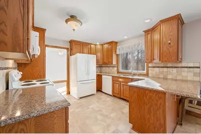 3285 Mineral Springs Trail, Mount Pleasant, MI 48858 - Photo 17