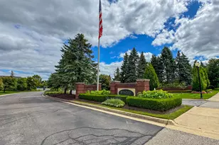 1510 Andover Cir, Commerce Township, MI 48390 - Photo 27