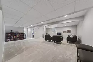 1510 Andover Cir, Commerce Township, MI 48390 - Photo 19