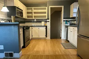 264 George St, Trenton, MI 48183 - Photo 13