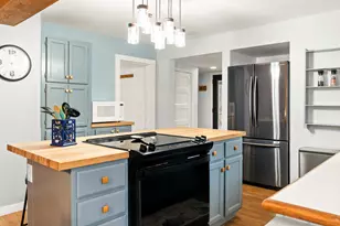 309 Friant St, Grand Haven, MI 49417 - Photo 9