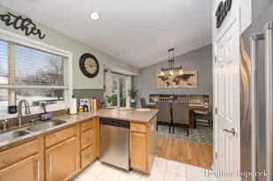 3695 S Falling Leaf Dr SE, Grand Rapids, MI 49512 - Photo 11