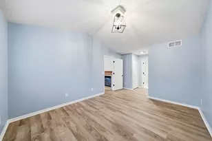 9588 Wheatgrass Ln, Belleville, MI 48111 - Photo 15