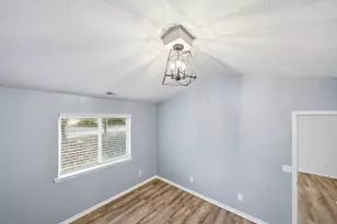 9588 Wheatgrass Ln, Belleville, MI 48111 - Photo 17