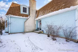 12740 Triple Oak Dr NE, Lowell, MI 49331 - Photo 3